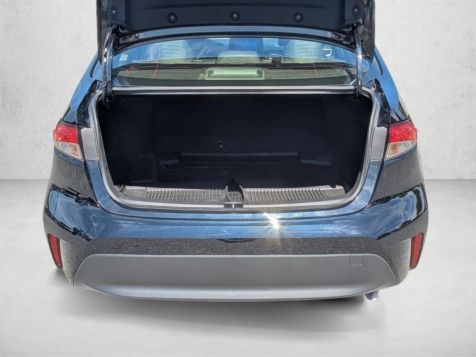 2026 Toyota Corolla Hybrid LE FWD (Natl)
