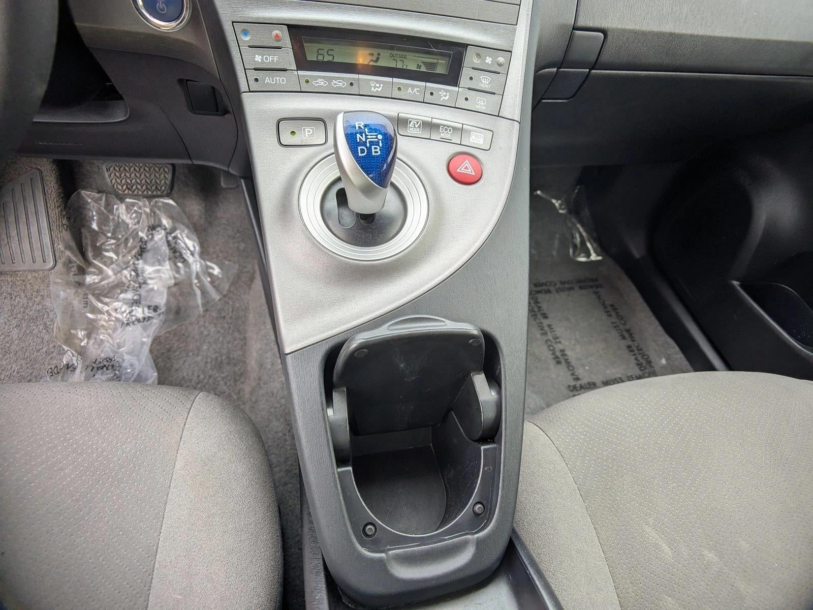 2015 Toyota Prius 5dr HB Three (Natl)