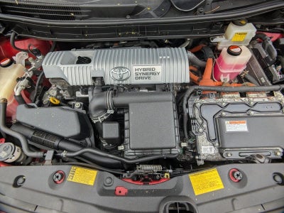 2015 Toyota Prius 5dr HB Three (Natl)