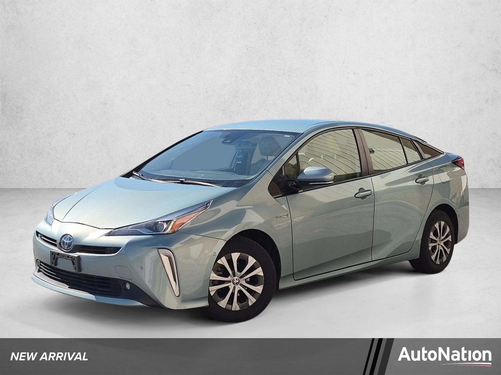 2019 Toyota Prius XLE AWD-e (Natl)