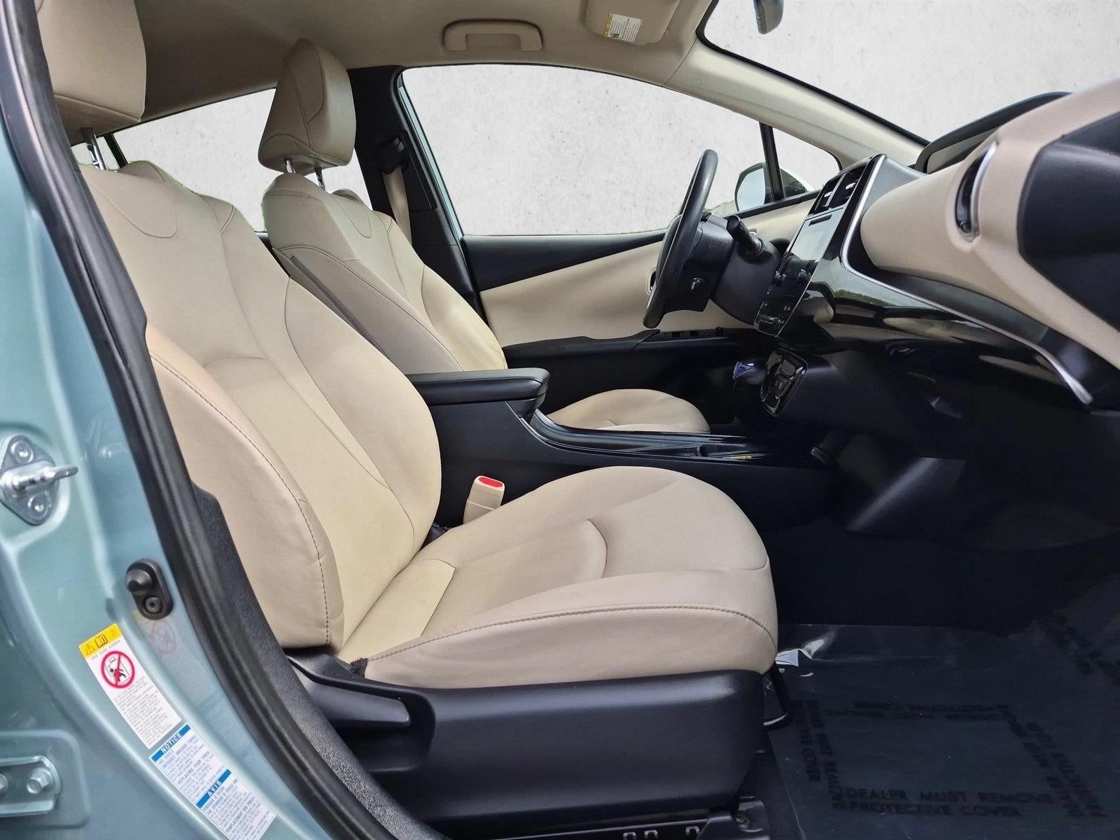 2019 Toyota Prius XLE AWD-e (Natl)