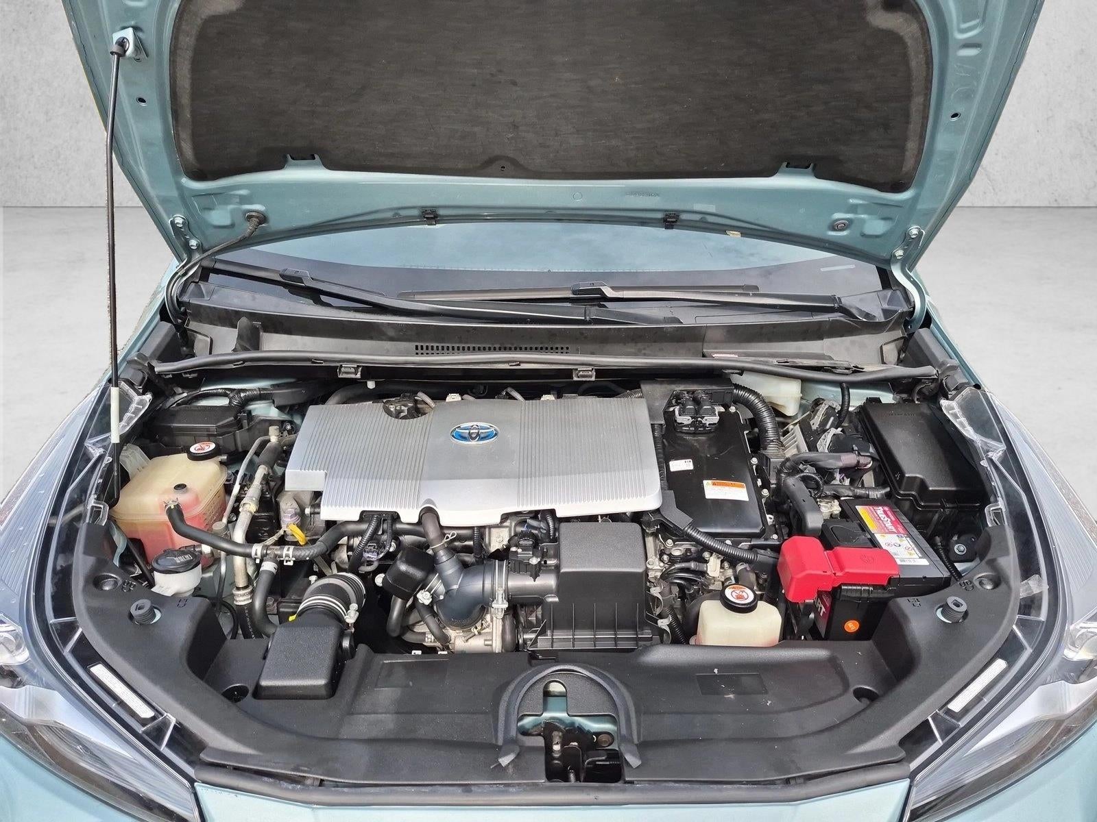2019 Toyota Prius XLE AWD-e (Natl)