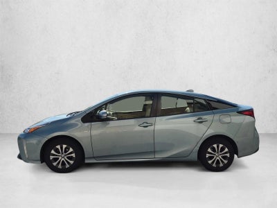2019 Toyota Prius XLE AWD-e (Natl)
