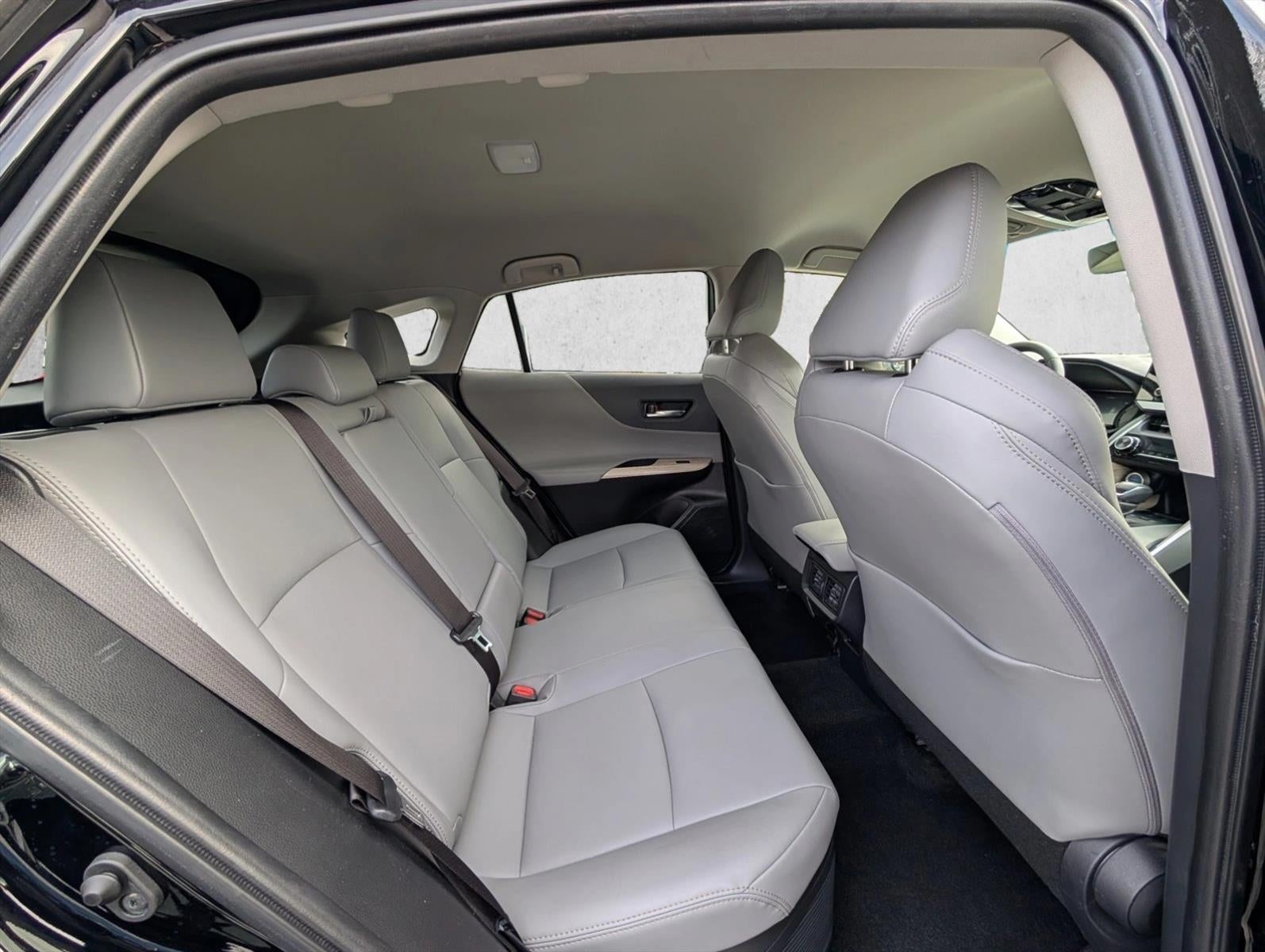 2022 Toyota Venza XLE AWD (Natl)