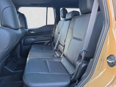 2025 Toyota Land Cruiser 4WD (Natl)