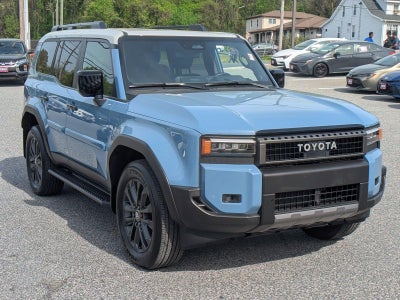 2025 Toyota Land Cruiser 4WD (Natl)