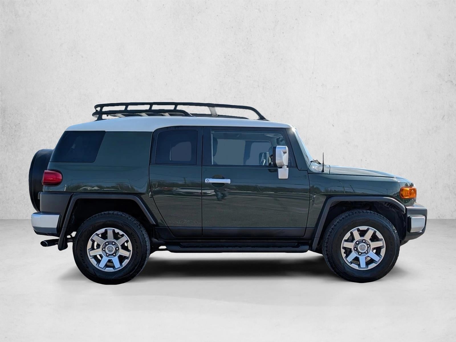 2014 Toyota FJ Cruiser 4WD 4dr Auto (Natl)