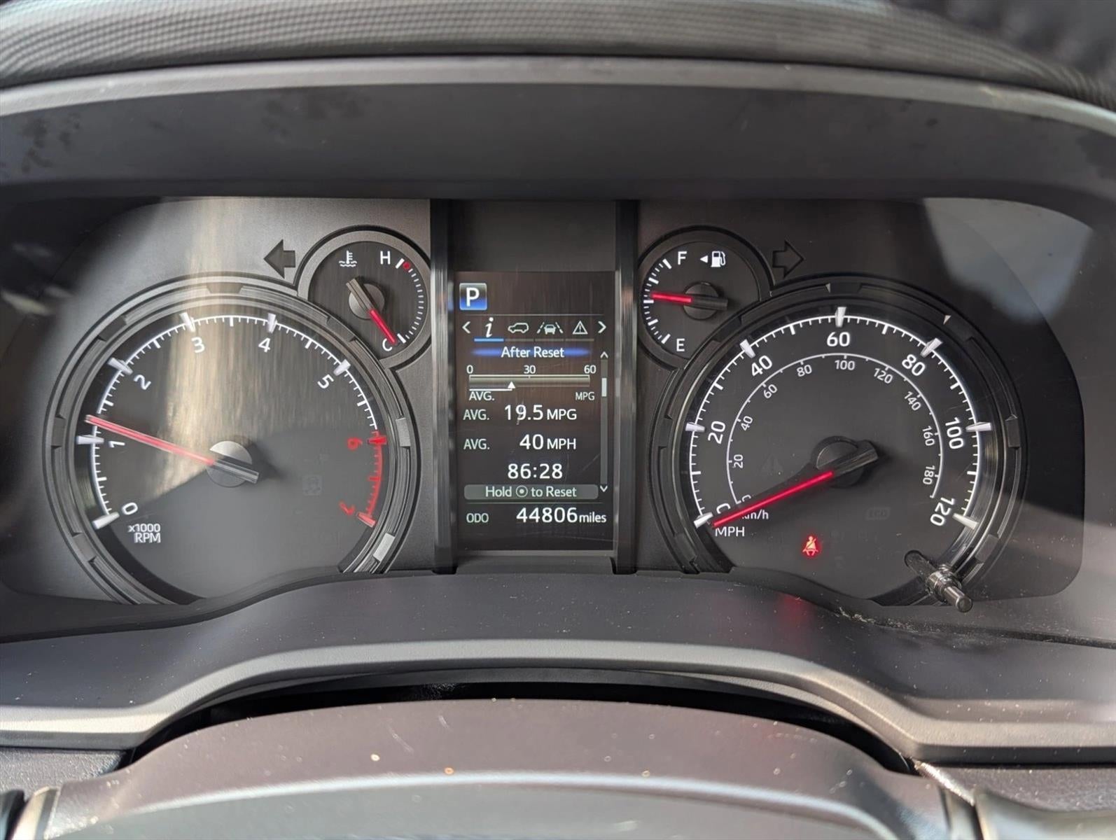 2024 Toyota 4Runner SR5 4WD (GS)