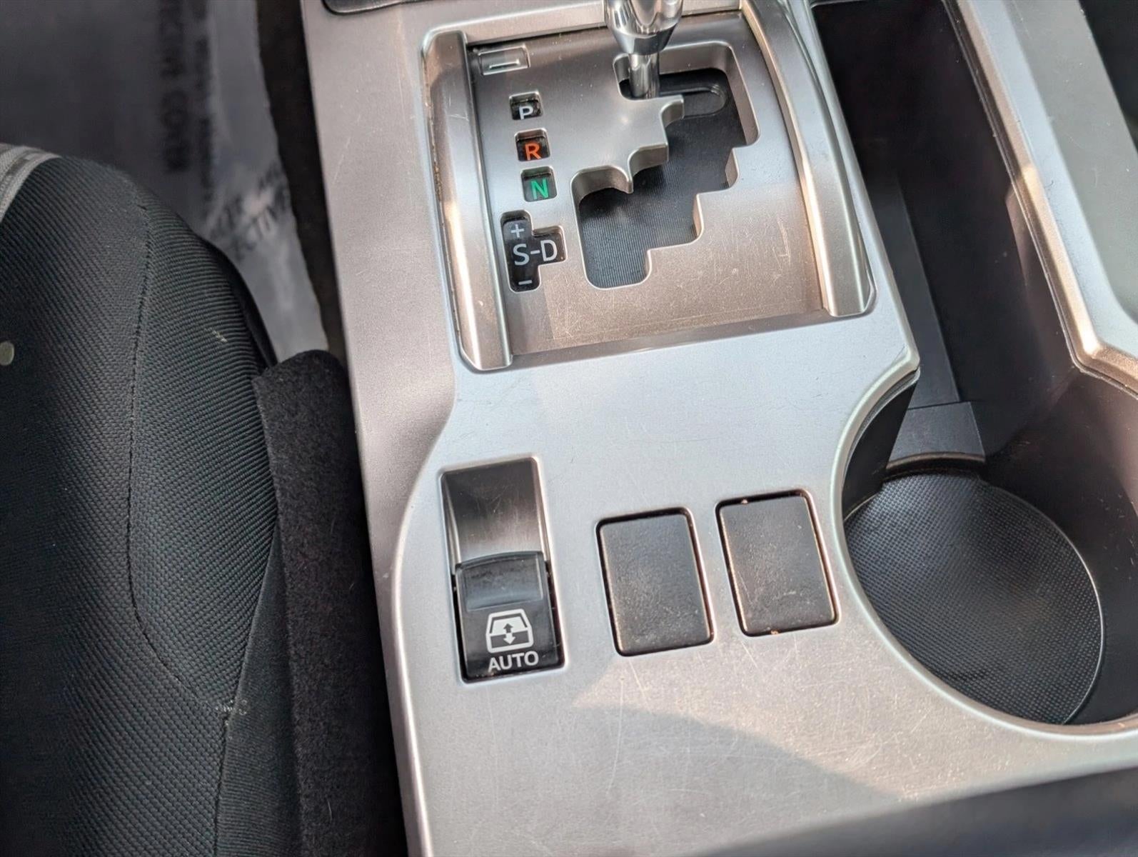 2024 Toyota 4Runner SR5 4WD (GS)