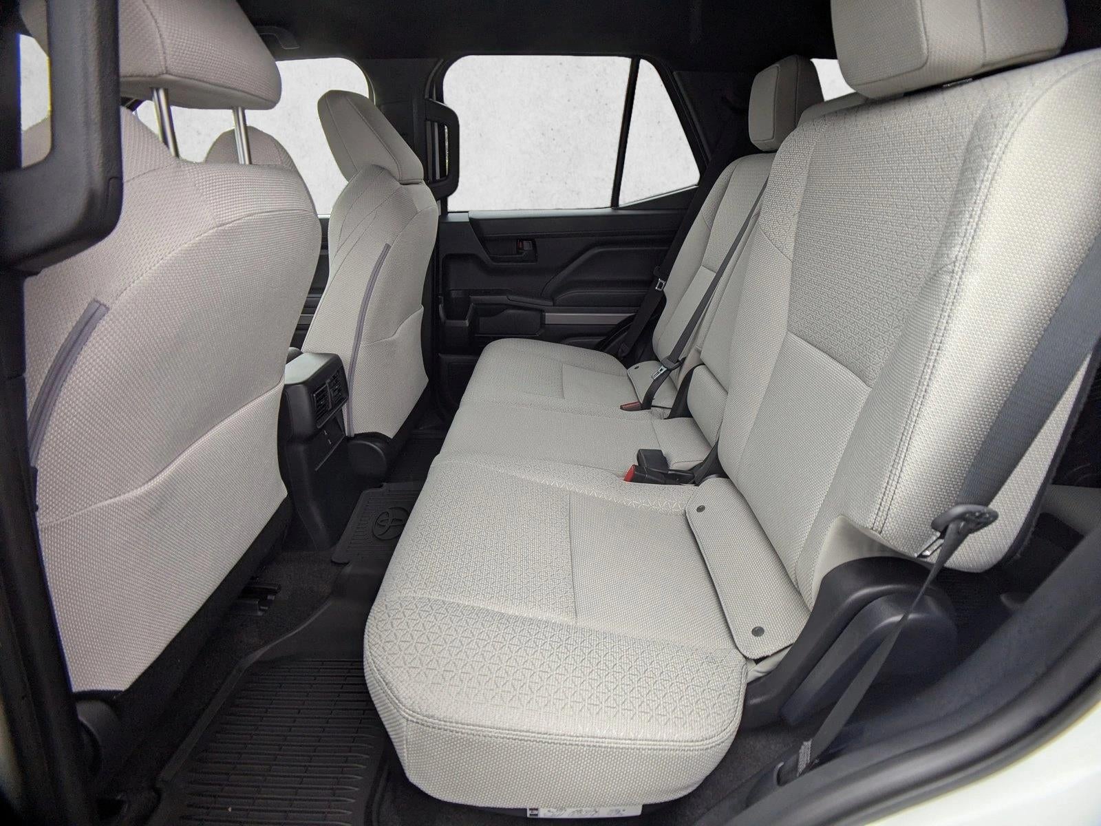 2026 Toyota 4Runner SR5 4WD (Natl)