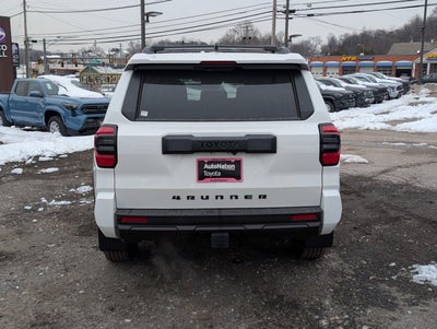 2026 Toyota 4Runner SR5 4WD (Natl)