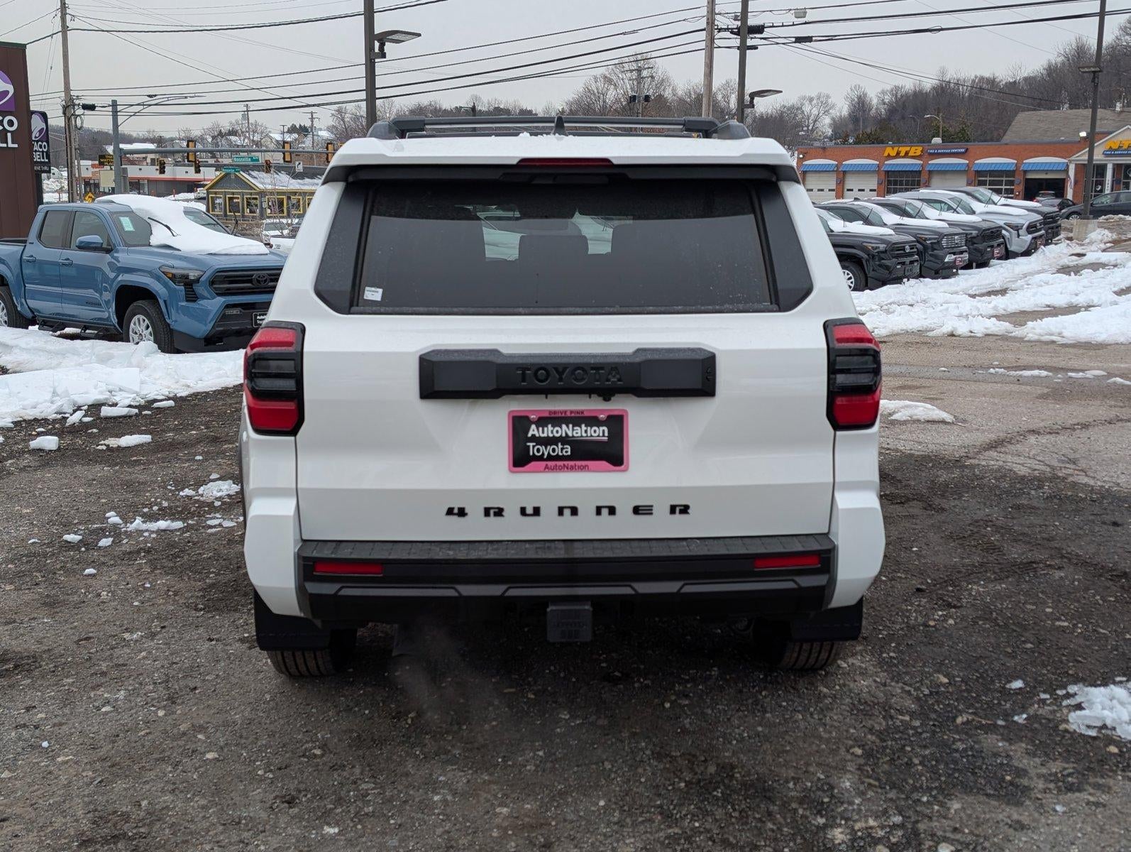 2026 Toyota 4Runner SR5 4WD (Natl)