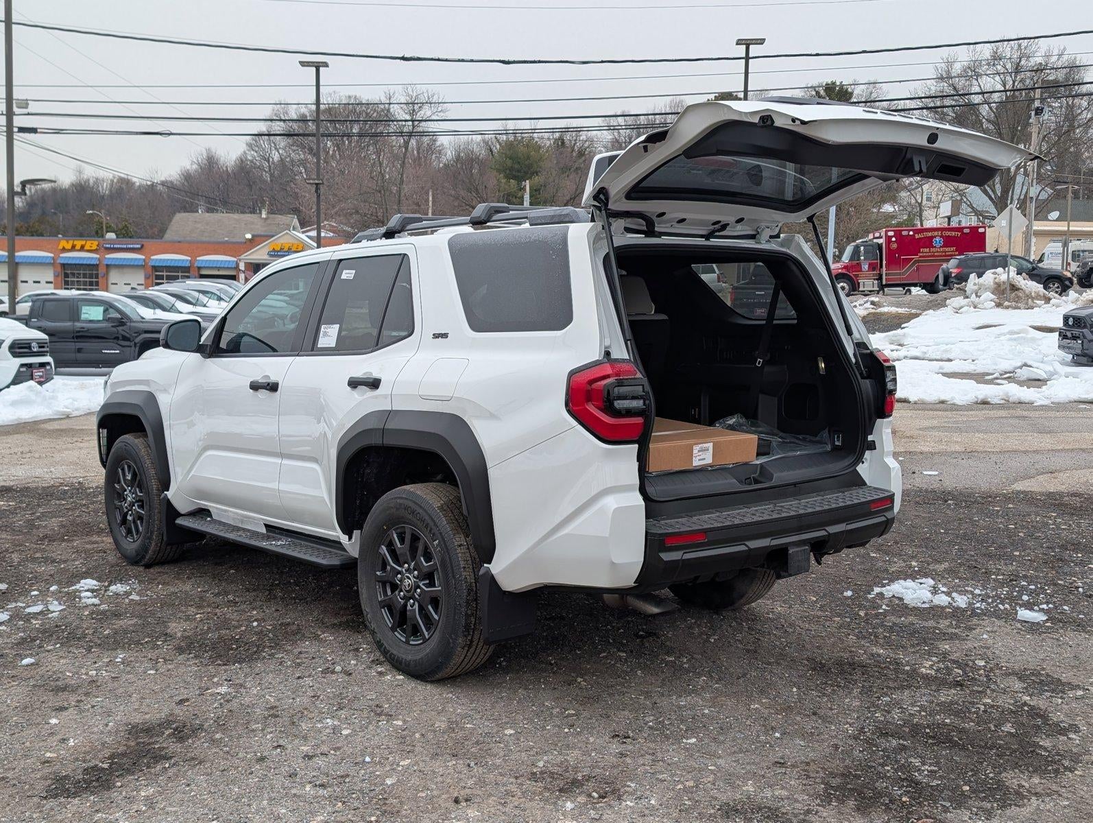 2026 Toyota 4Runner SR5 4WD (Natl)