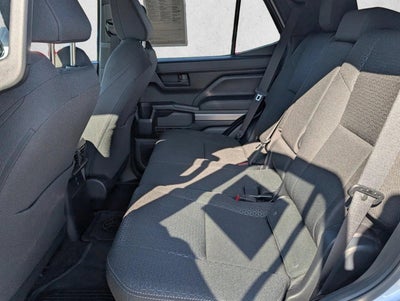 2025 Toyota 4Runner SR5 4WD (Natl)