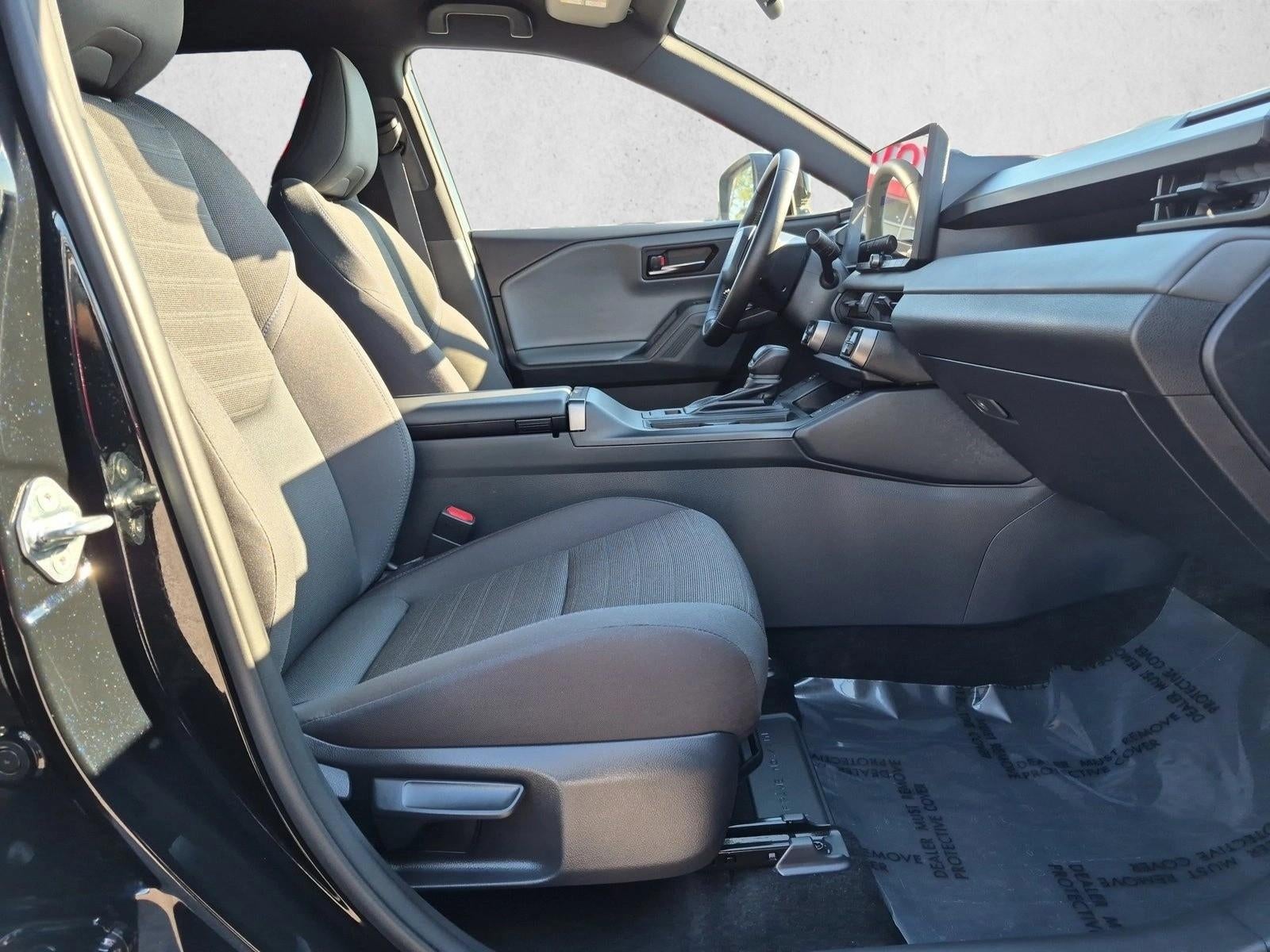2026 Toyota RAV4 Plug-In Hybrid SE (Natl)