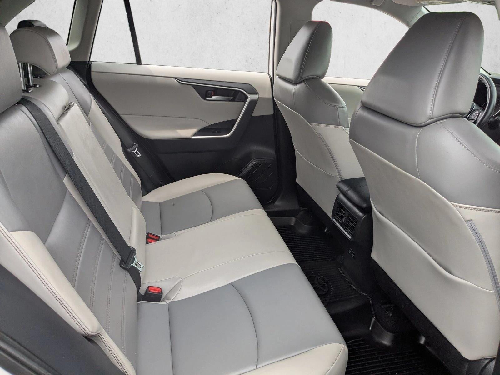 2020 Toyota RAV4 XLE Premium AWD (Natl)