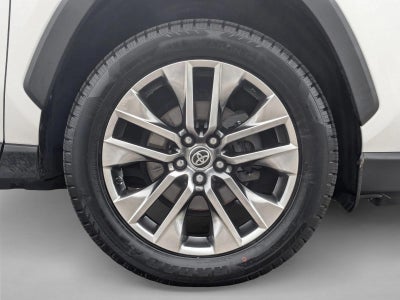 2020 Toyota RAV4 XLE Premium AWD (Natl)