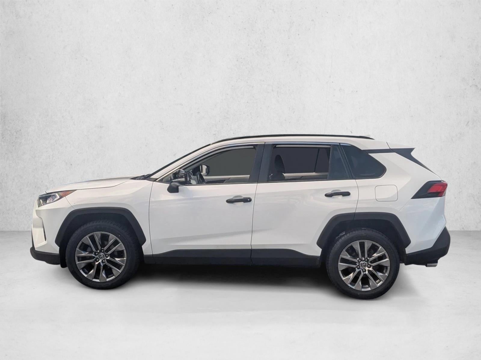 2020 Toyota RAV4 XLE Premium AWD (Natl)