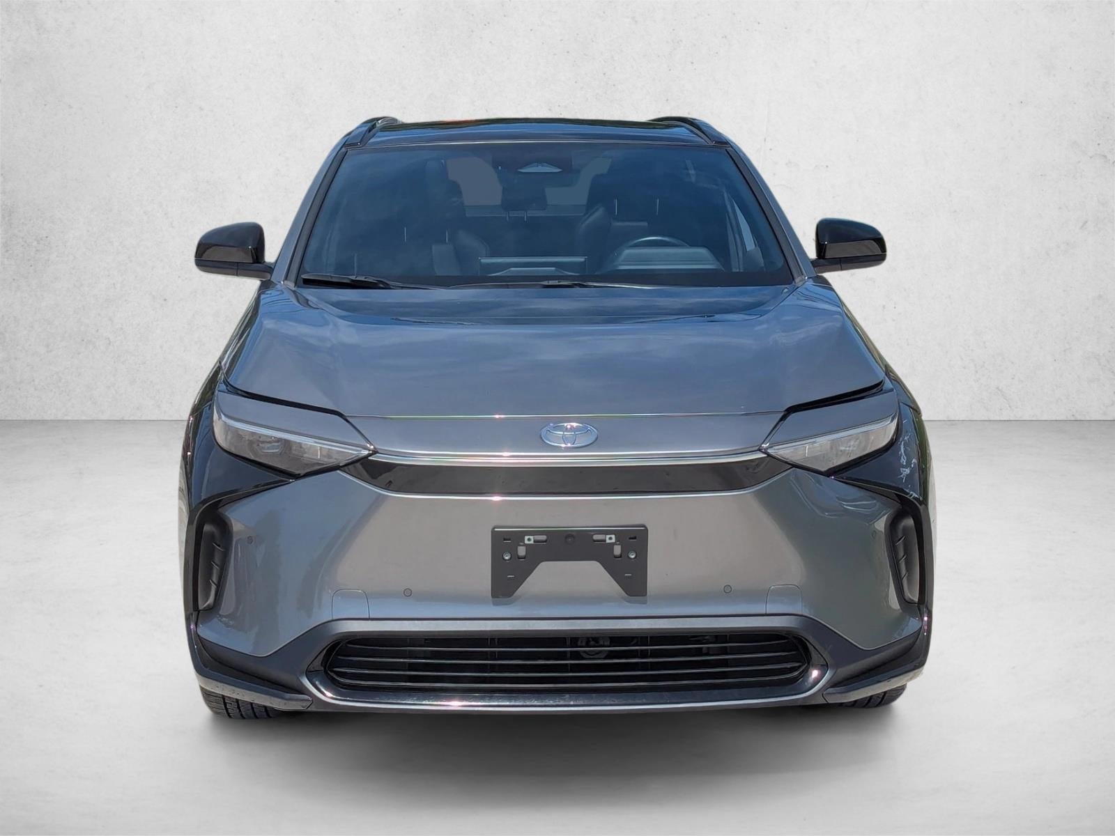 2025 Toyota bZ4X XLE FWD (Natl)
