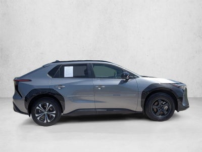 2025 Toyota bZ4X XLE FWD (Natl)