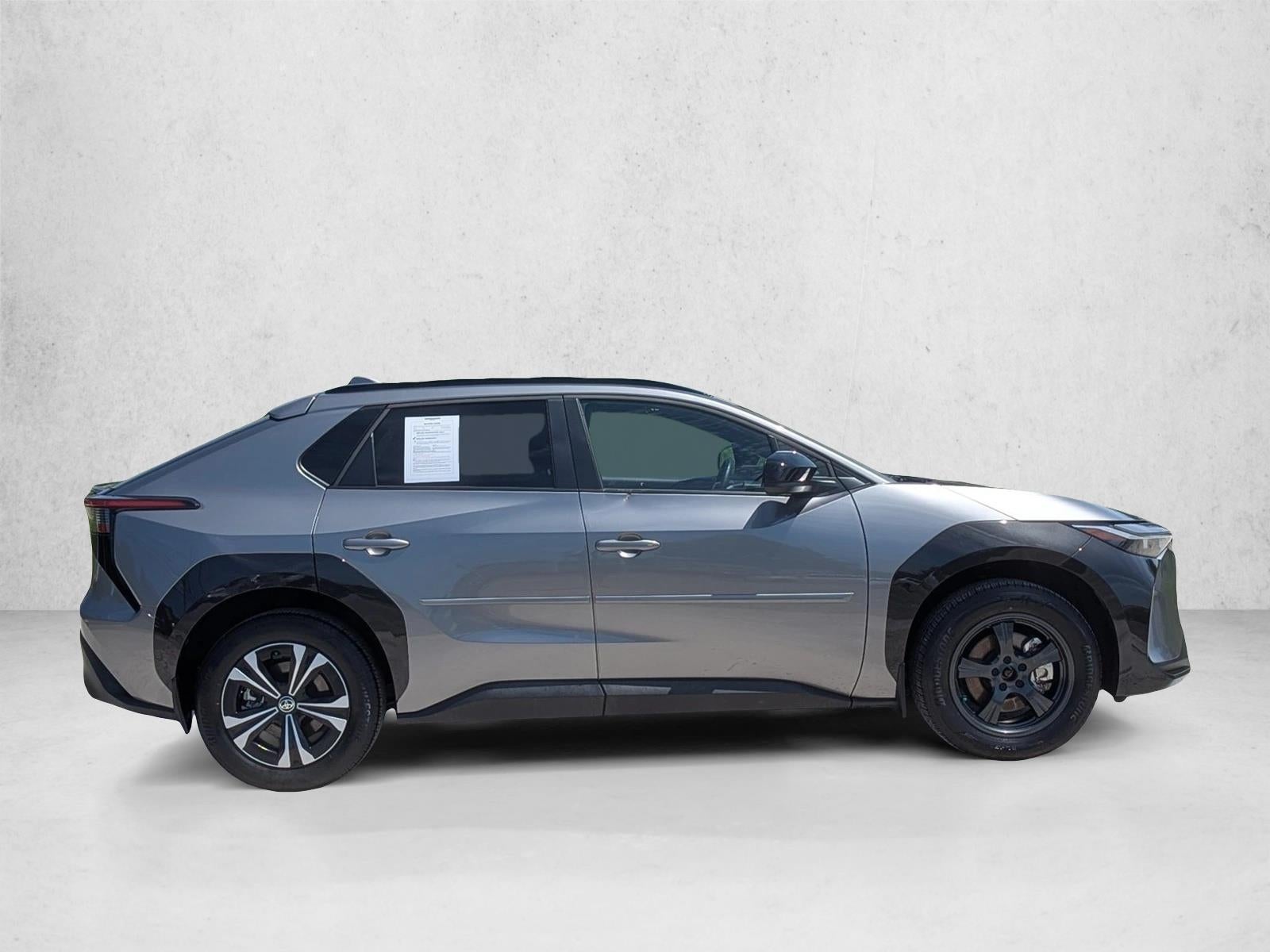 2025 Toyota bZ4X XLE FWD (Natl)