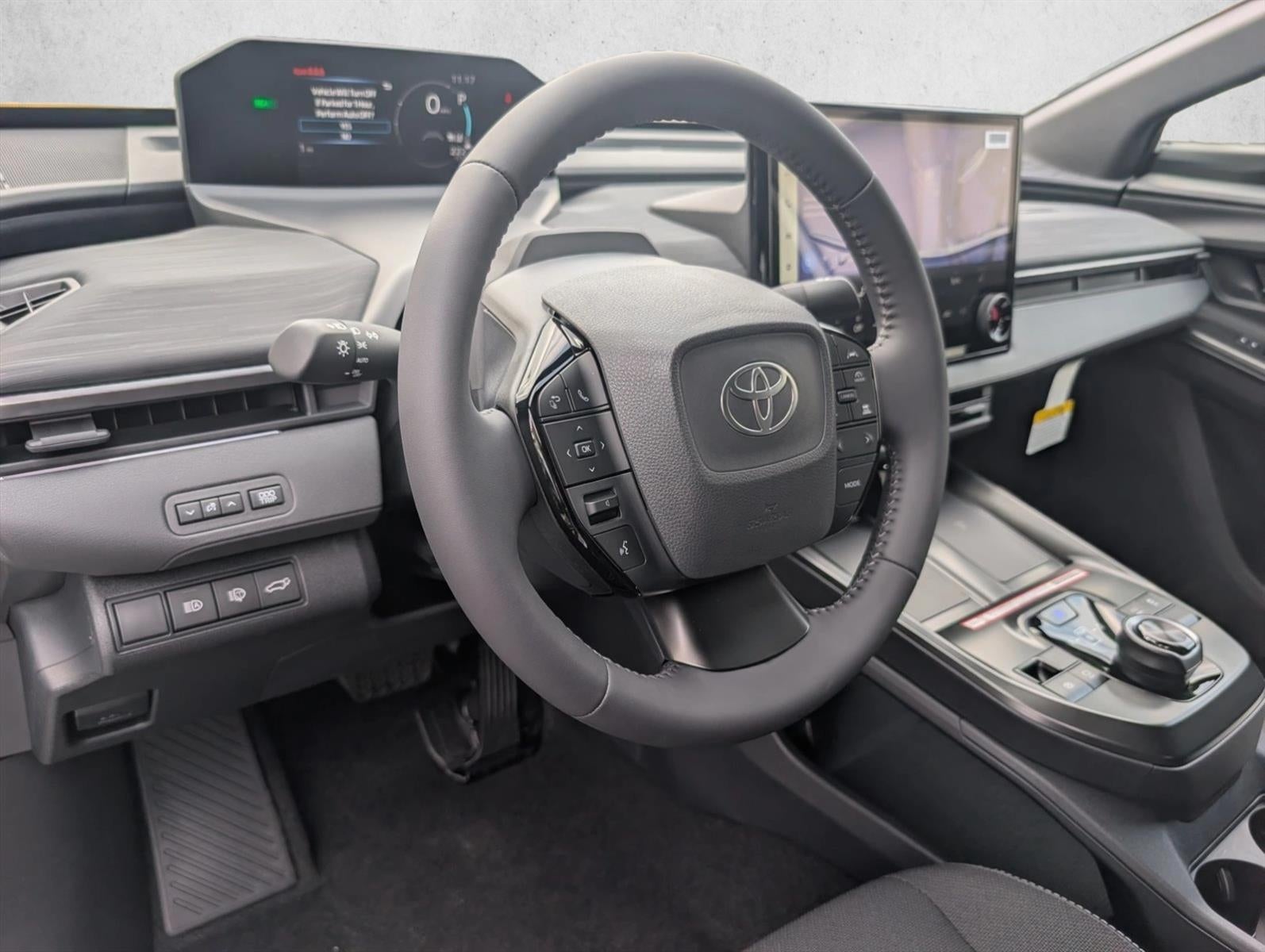 2026 Toyota C-HR SE AWD (Natl)