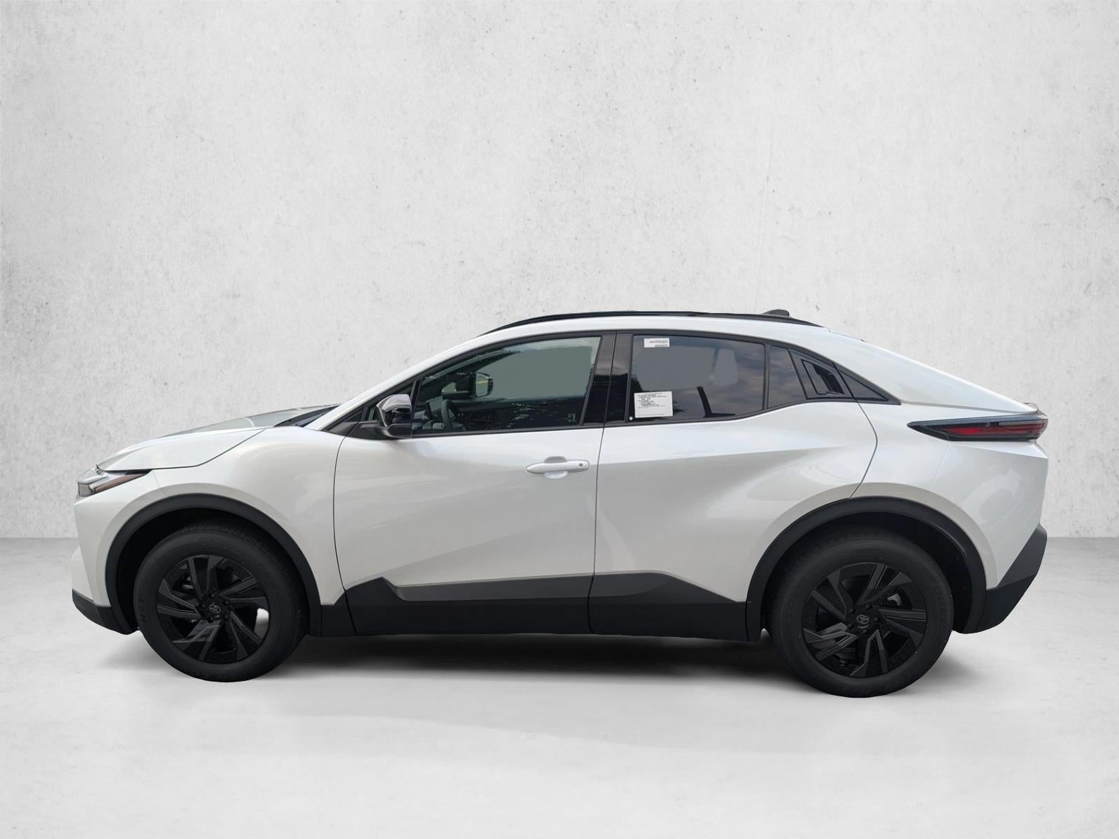 2026 Toyota C-HR SE AWD (Natl)