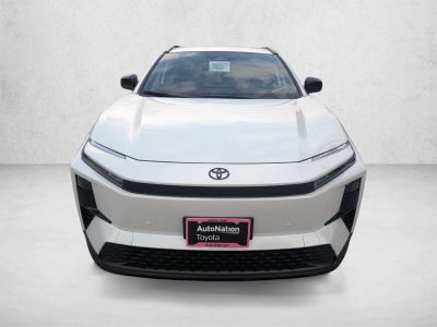 2026 Toyota C-HR SE AWD (Natl)