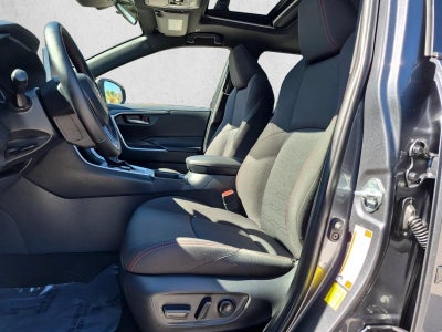 2025 Toyota RAV4 Plug-In Hybrid SE (Natl)
