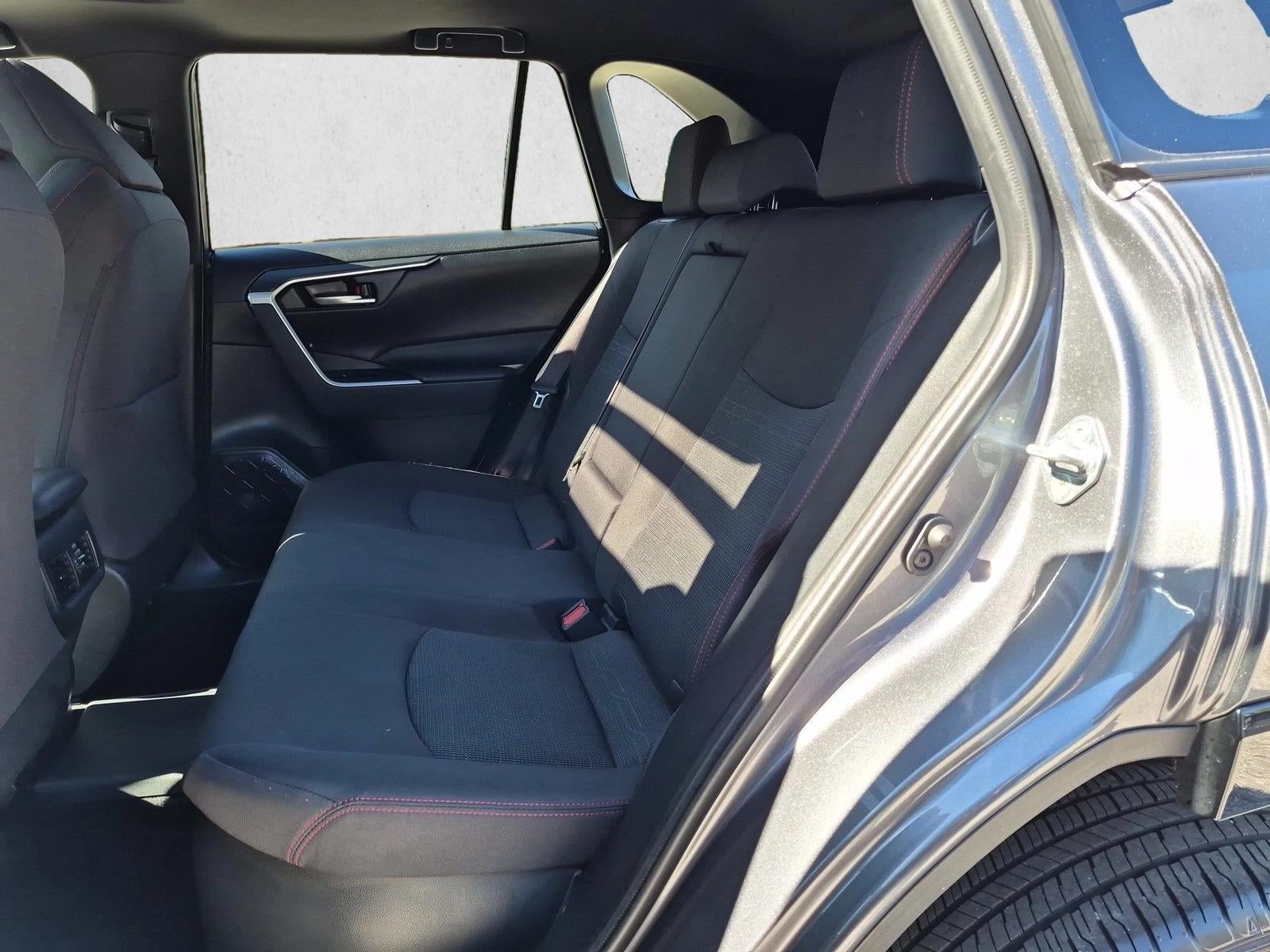 2025 Toyota RAV4 Plug-In Hybrid SE (Natl)