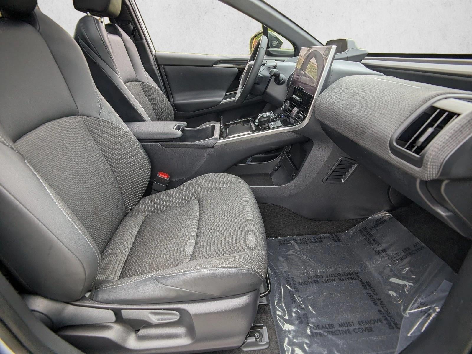 2024 Toyota bZ4X XLE AWD (Natl)