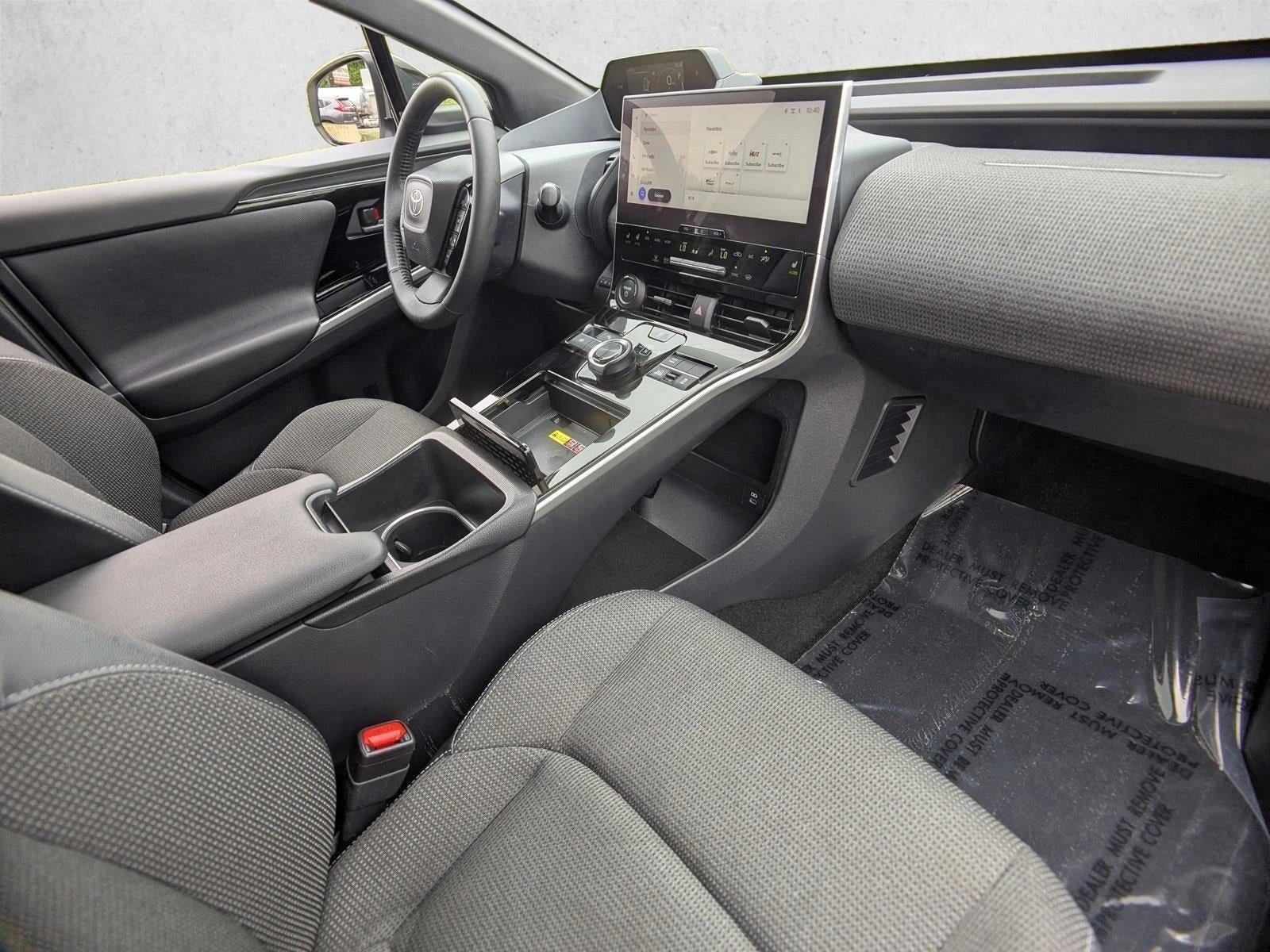 2024 Toyota bZ4X XLE AWD (Natl)