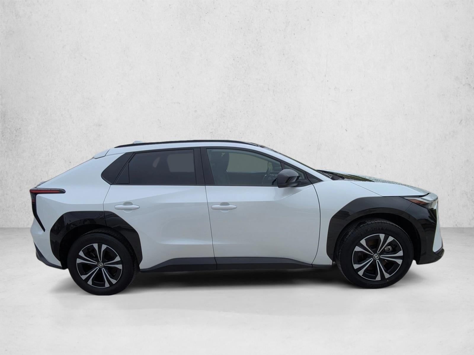 2024 Toyota bZ4X XLE AWD (Natl)