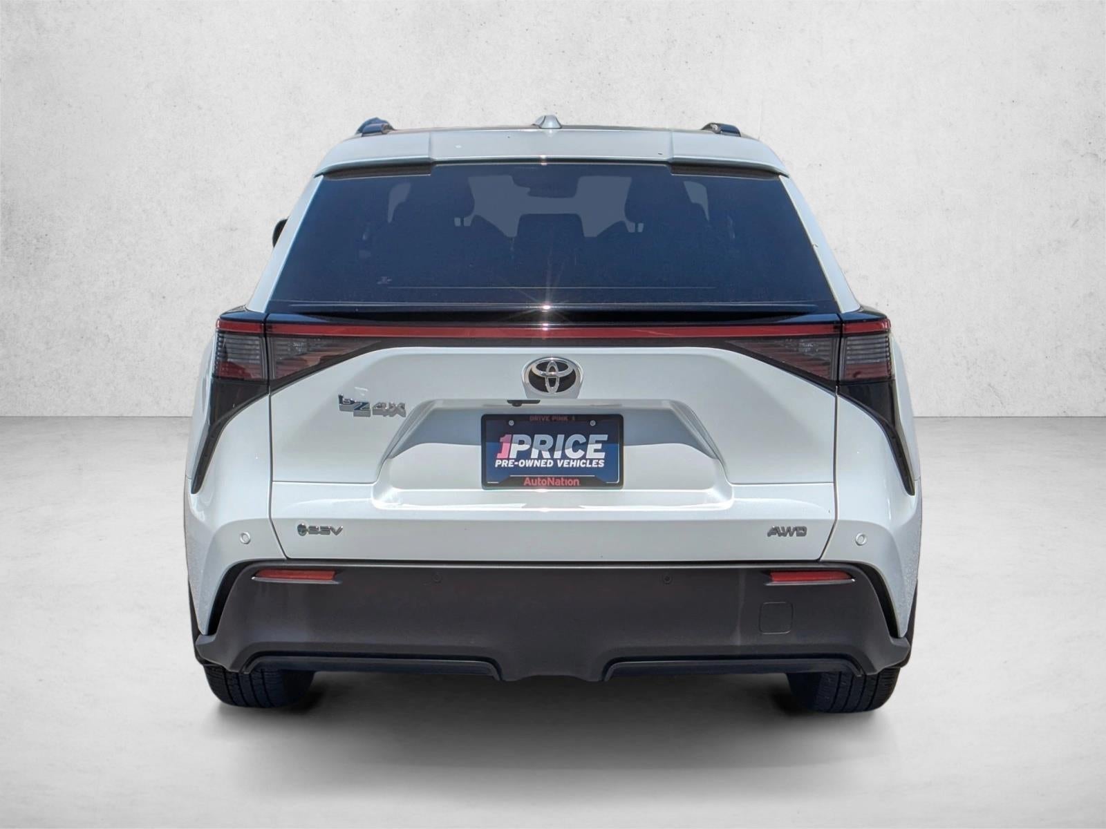 2024 Toyota bZ4X XLE AWD (Natl)