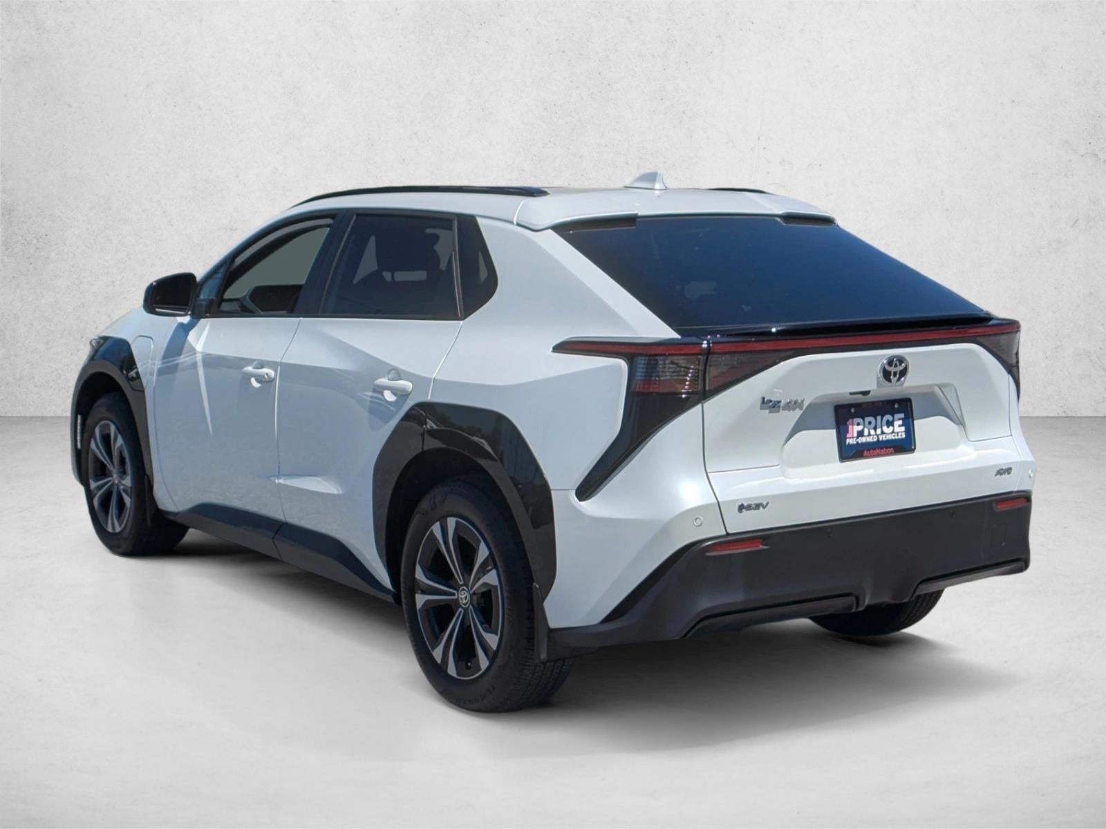 2024 Toyota bZ4X XLE AWD (Natl)