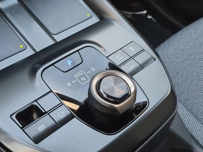 2026 Toyota bZ XLE Plus FWD (Natl)