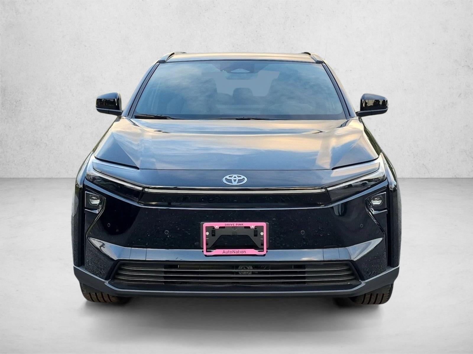 2026 Toyota bZ XLE Plus FWD (Natl)