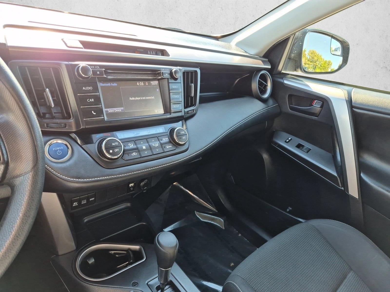 2018 Toyota RAV4 Hybrid LE AWD (Natl)