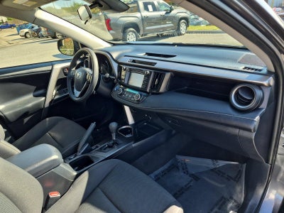 2018 Toyota RAV4 Hybrid LE AWD (Natl)