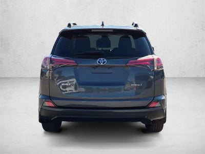 2018 Toyota RAV4 Hybrid LE AWD (Natl)
