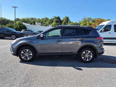 2018 Toyota RAV4 Hybrid LE AWD (Natl)