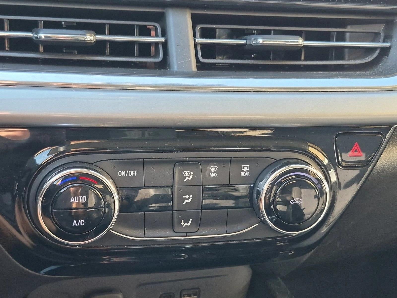 2025 Chevrolet Trax FWD 4dr LT