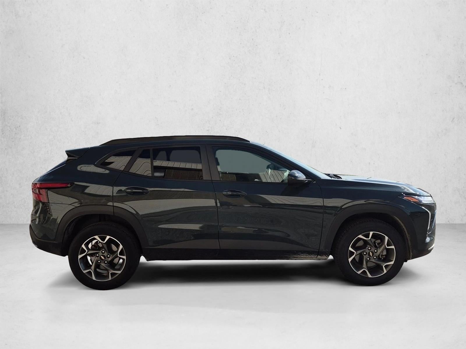 2025 Chevrolet Trax FWD 4dr LT