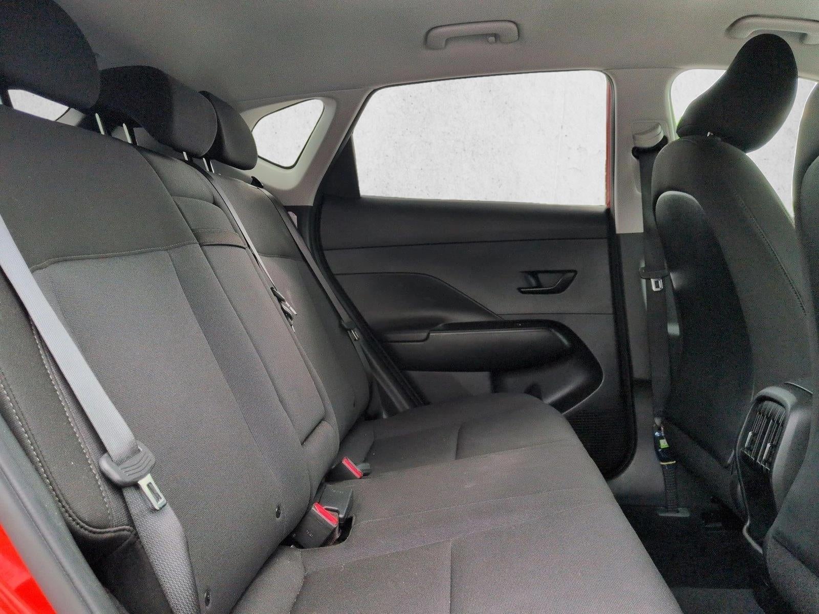 2024 Hyundai KONA SEL FWD