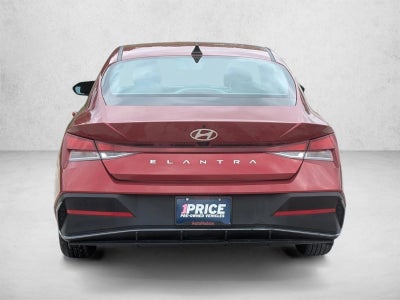 2024 Hyundai ELANTRA SEL IVT