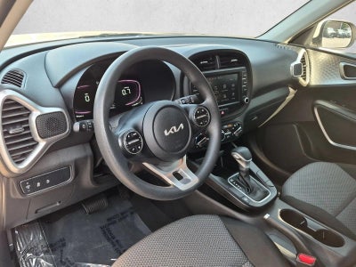 2023 Kia Soul LX IVT