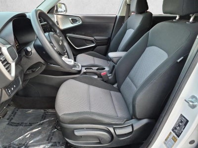 2023 Kia Soul LX IVT