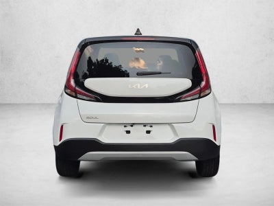 2023 Kia Soul LX IVT