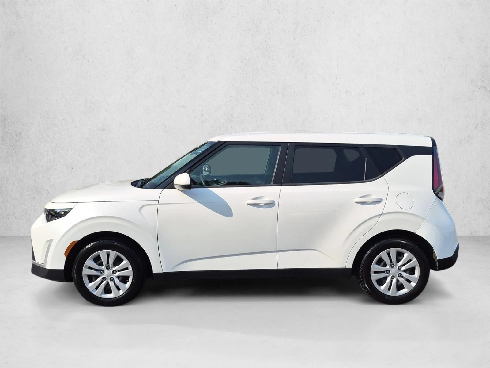 2023 Kia Soul LX IVT