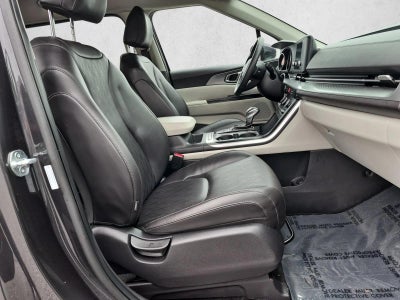 2024 Kia Carnival LX FWD w/Seat Pkg